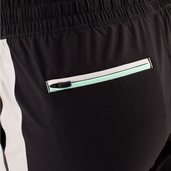 BNWOT Lululemon Work It Out Track Pant
Black / Dune / Fresh Teal. 
Size 8. - Picture 6 of 9